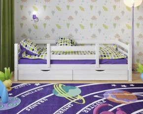 Детская кровать из массива березы Соня-5 (Белый/Лак) в Каменске-Уральском - kamensk-uralskiy.ok-mebel.com | фото